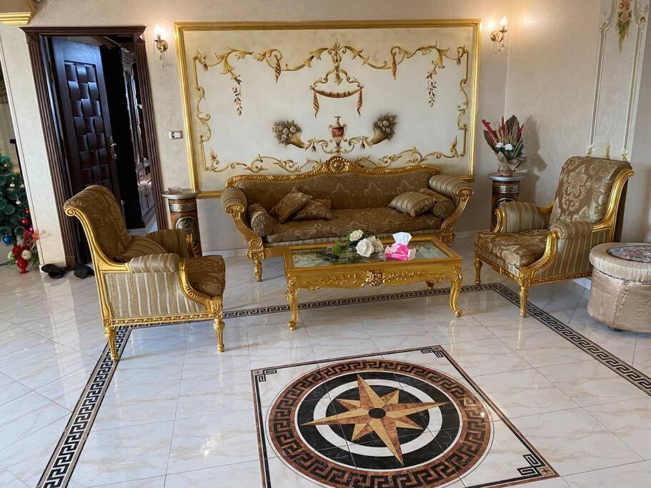 Royal Pyramids Palace Residence カイロ エクステリア 写真