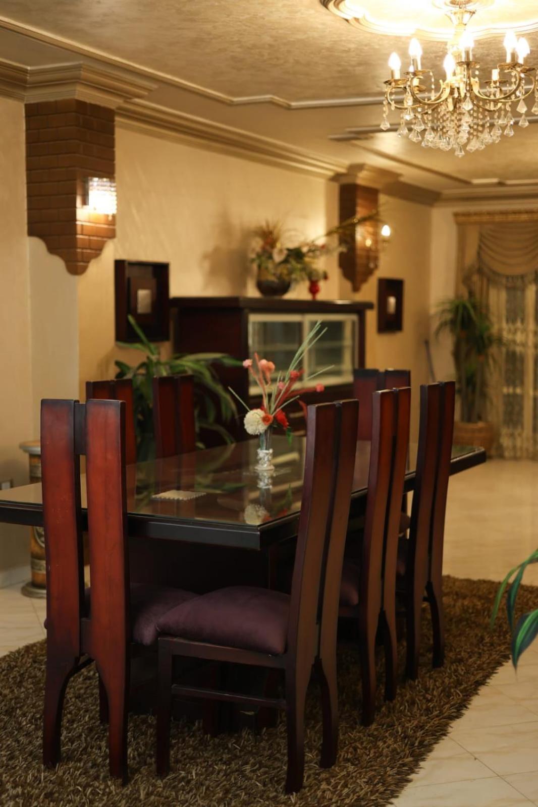 Royal Pyramids Palace Residence カイロ エクステリア 写真