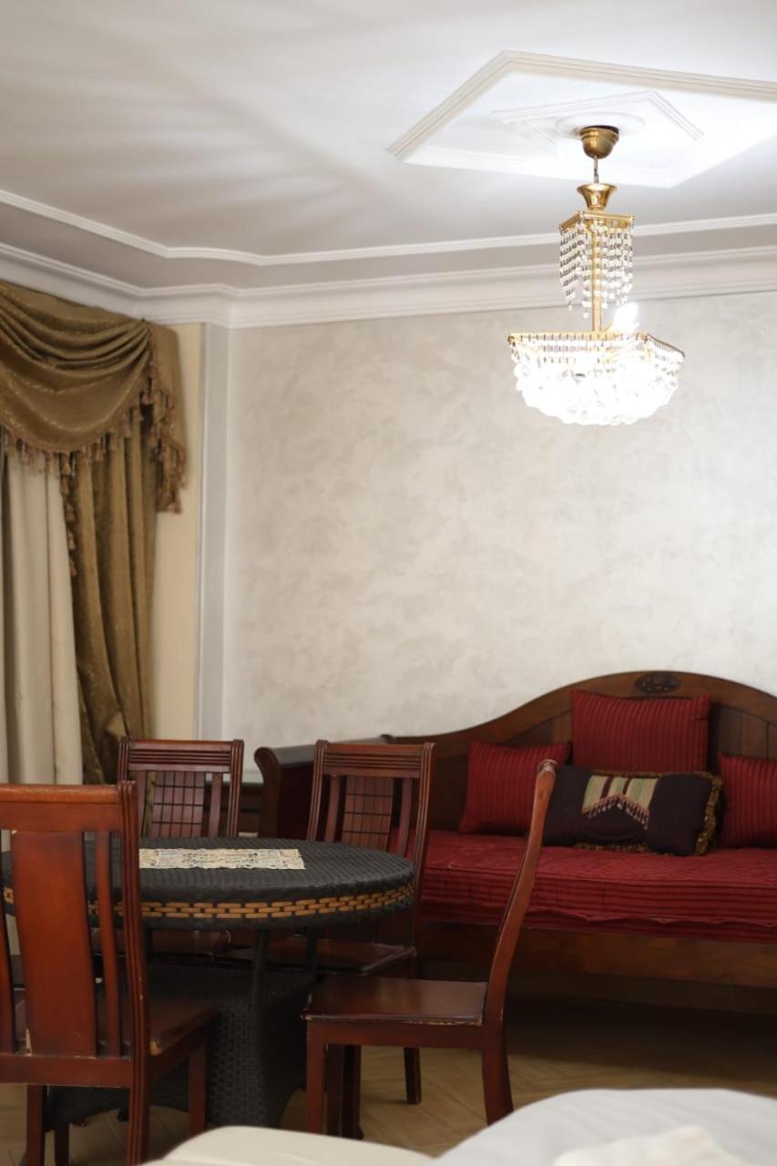 Royal Pyramids Palace Residence カイロ エクステリア 写真